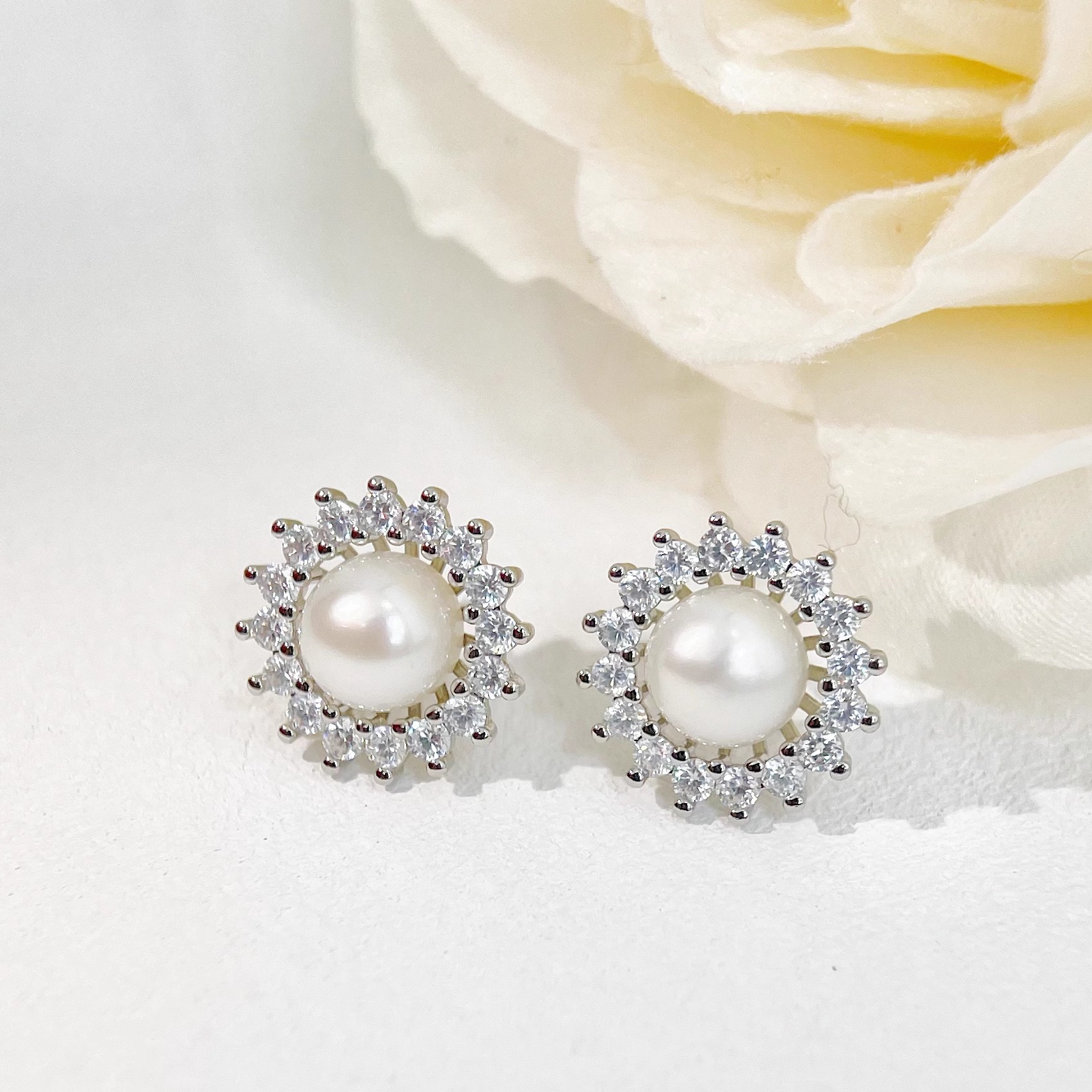 s925银针天然淡水珍珠耳钉