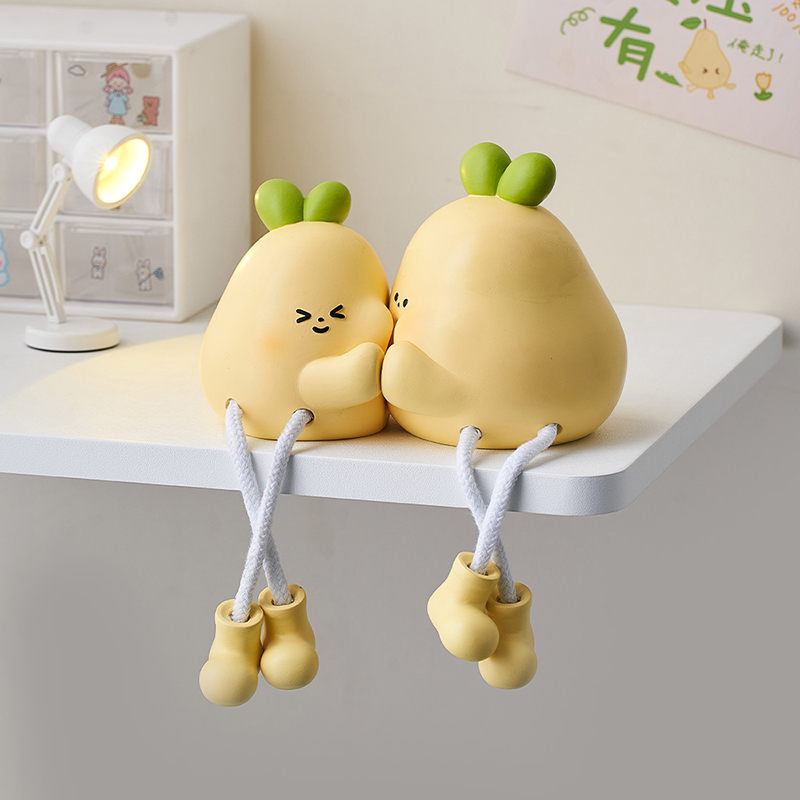 创意可爱情侣吊脚娃娃桌r面摆件客厅家居饰品卡通电视柜置物架装