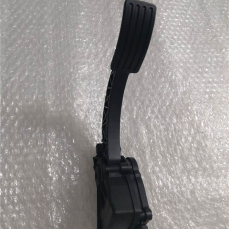 配金彭D70S70S7V8加速脚踏板脚踩加速器金鹏油门T踏板电动汽车配