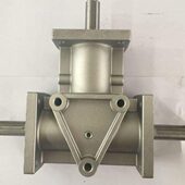 3减速机厂 2锥齿轮转向器SPV55 齿轮箱SPV27十字换向器SPV44