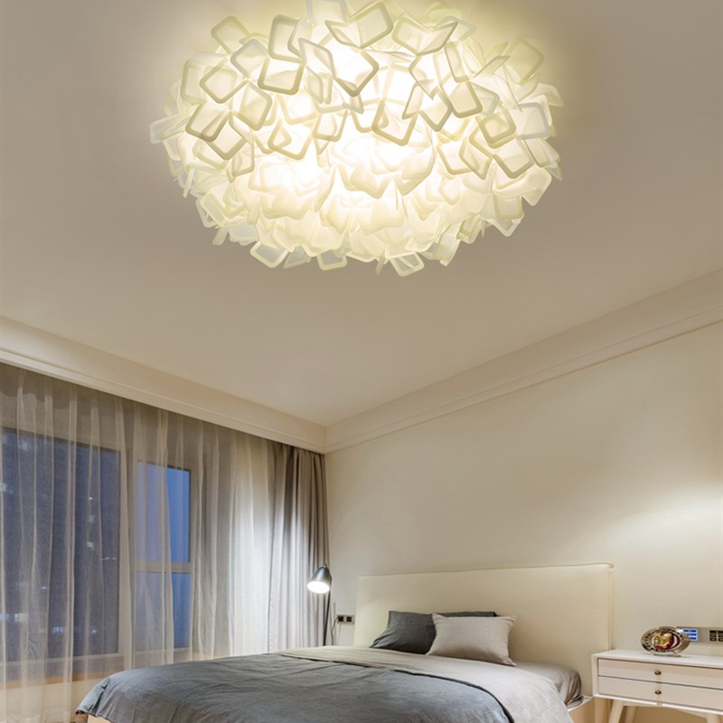 北欧客厅吊灯吸顶灯简约现代创意花灯卧室灯O网红大气温馨浪漫灯