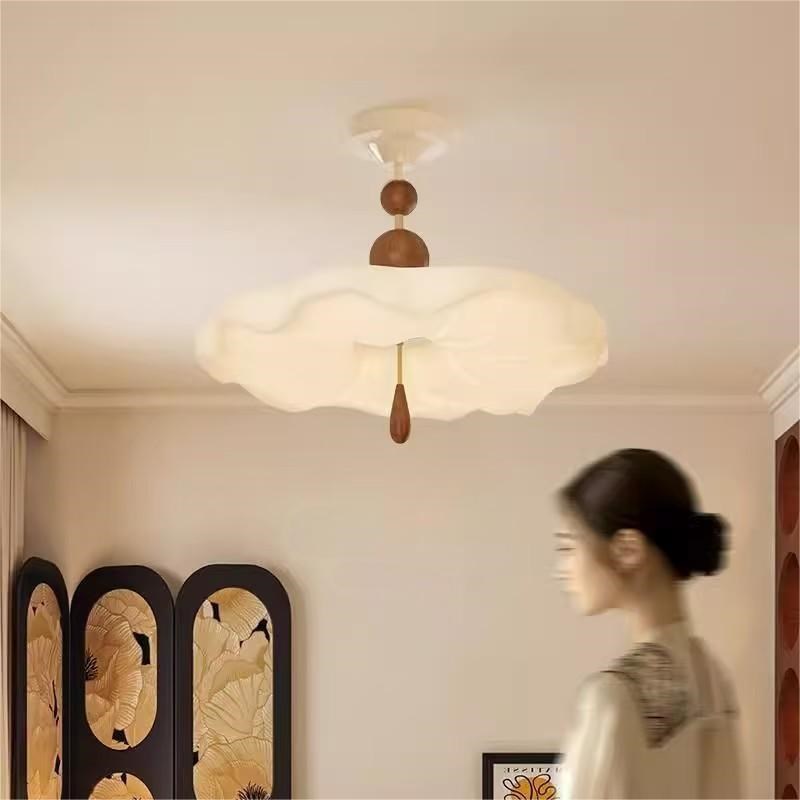 卧室吊灯奶油风中古吸顶灯客厅房间花G朵书房灯法式复古高级感灯