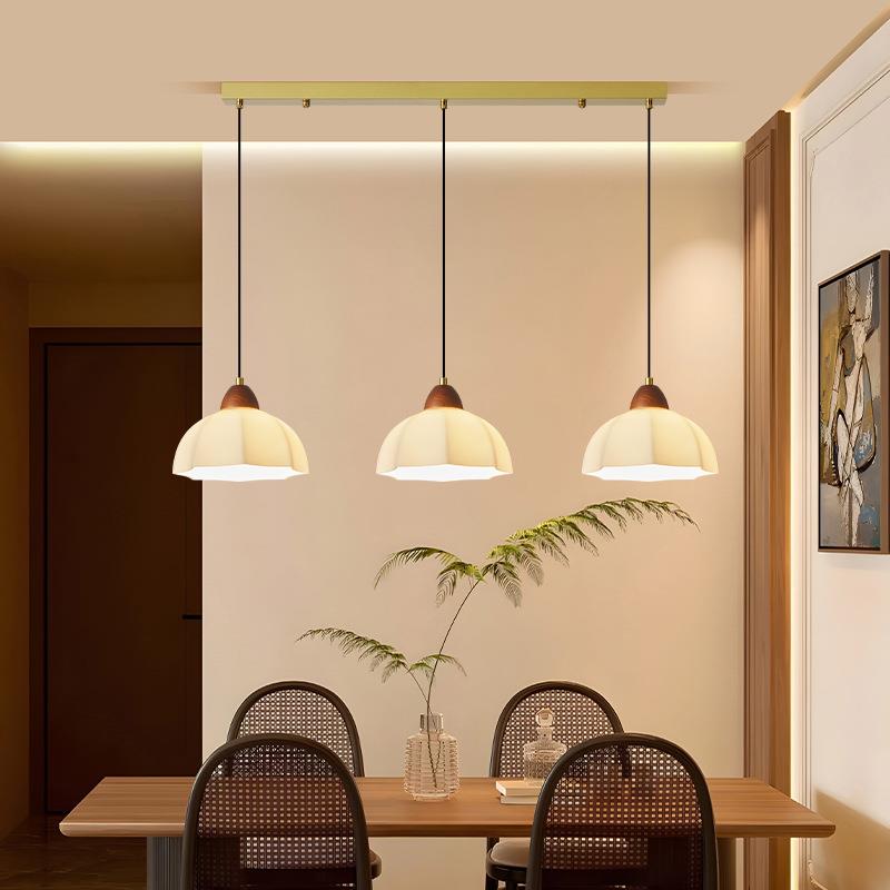 2024新款中古风餐厅吊灯中式胡桃木色一字型玻璃罩床头小吊灯