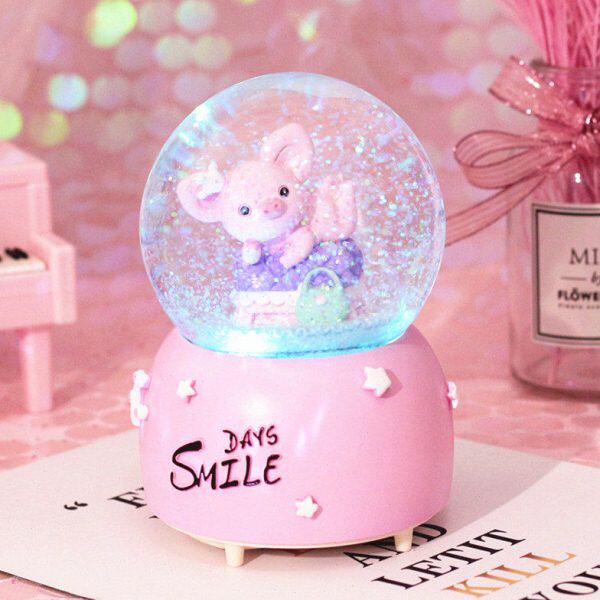 雪花彩灯萌猪水晶球音乐盒八音盒创意男女生闺蜜儿童生日圣诞礼物