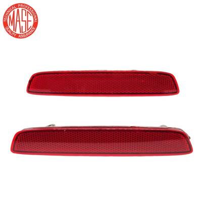 适用2013-2016创酷TRAX后保险杠反射器22950587 22950586