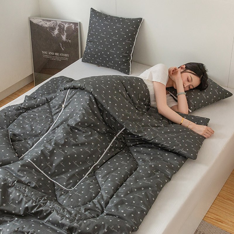 全棉抱枕被子两用二合一午睡毯子可折叠多功能枕头被车载靠垫枕