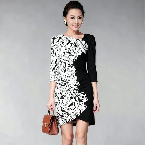 新款气质轻熟风针织黑白连衣裙