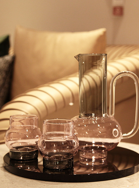 现代欧式轻奢粉色透明玻璃水x壶摆件样板房售楼处客厅餐厅家居软