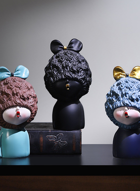 简约现代创意嘟嘴女孩工艺品桌面摆件家居M客厅酒柜柜子装饰品摆