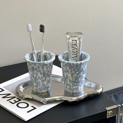 高级感牙a杯牙刷架子置物架轻奢情侣漱口杯牙刷杯洗漱杯刷牙杯牙