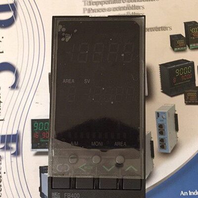 全新原装RKC日本理化FB400 8N-4*4NN5/A1-FS06/YZ-112温控器FB400