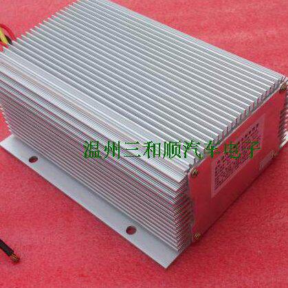 电动汽车隔离电源转换器DC48V60V72V80V转DC12V 40A 直流降压器