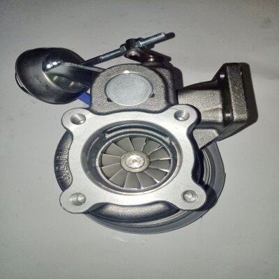 重汽MC07曼D0834发动机082V09100-7586威孚英特迈增压器50001039