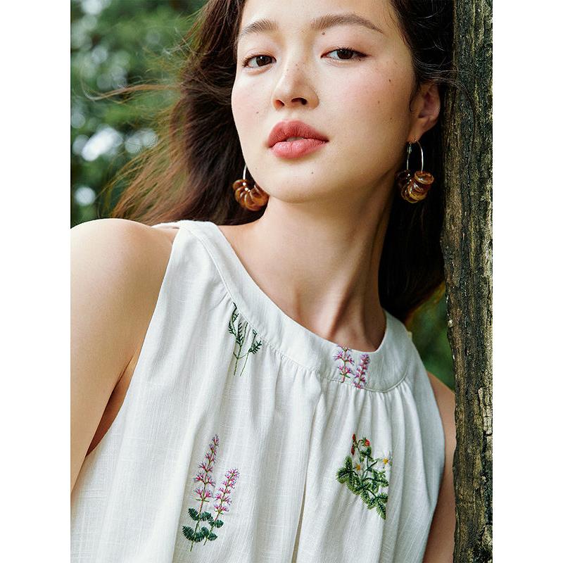 清仓甜美刺绣蕾丝拼接露肩挂脖背心2026夏季女装新款宽松无袖上衣