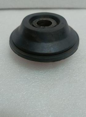 挖机配件现代225-7 305-7 275-9T发动机减震 机脚垫11N6-13060