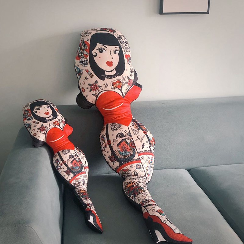 原创复古纹身抱枕靠垫床头夹x腿枕纹身店装饰 个性礼物沙发腰枕