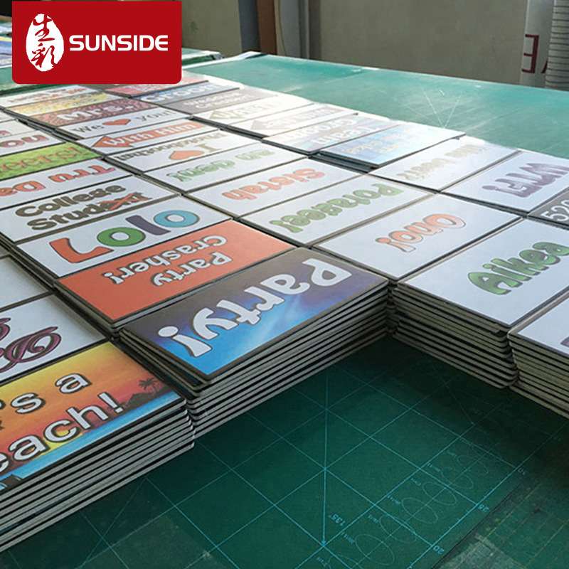 深圳户内写真背胶裱5mm雪弗板 人像立牌商场活动宣传kt广告板立式