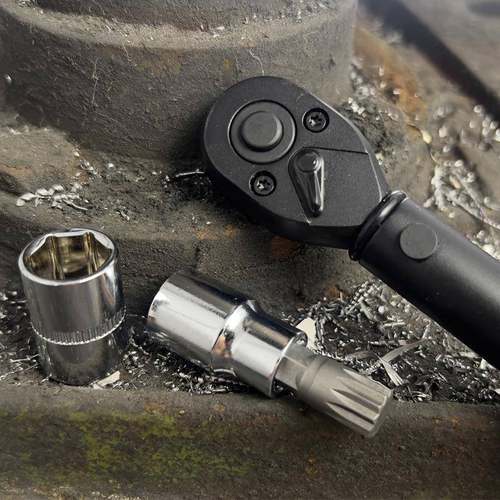 置33pc汽修胎轮预扭力扳手机修公斤手力矩扳扭矩快速YEG棘轮套筒