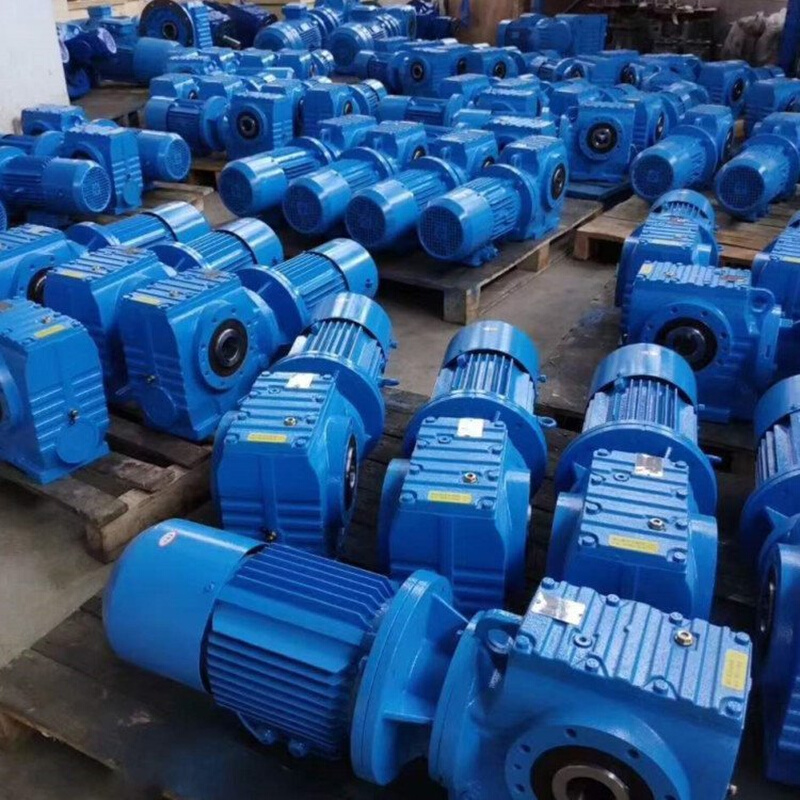 TKAF98TR58 齿轮转向器 SKA68-Y1.5KW-6P-123.54摆线减速机