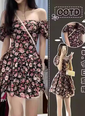 Jody雪纺碎花方领泡泡袖纯欲风连衣裙夏季新款露肩性感修身短裙女