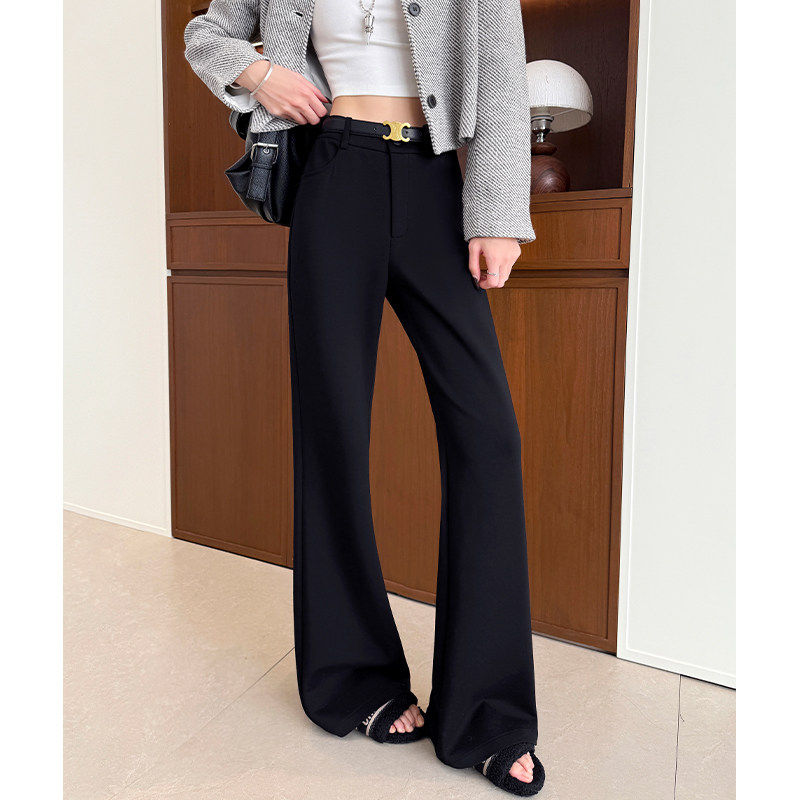 黑色微喇西装裤女2026新款春秋季休闲高腰垂感窄版显瘦马蹄喇叭裤