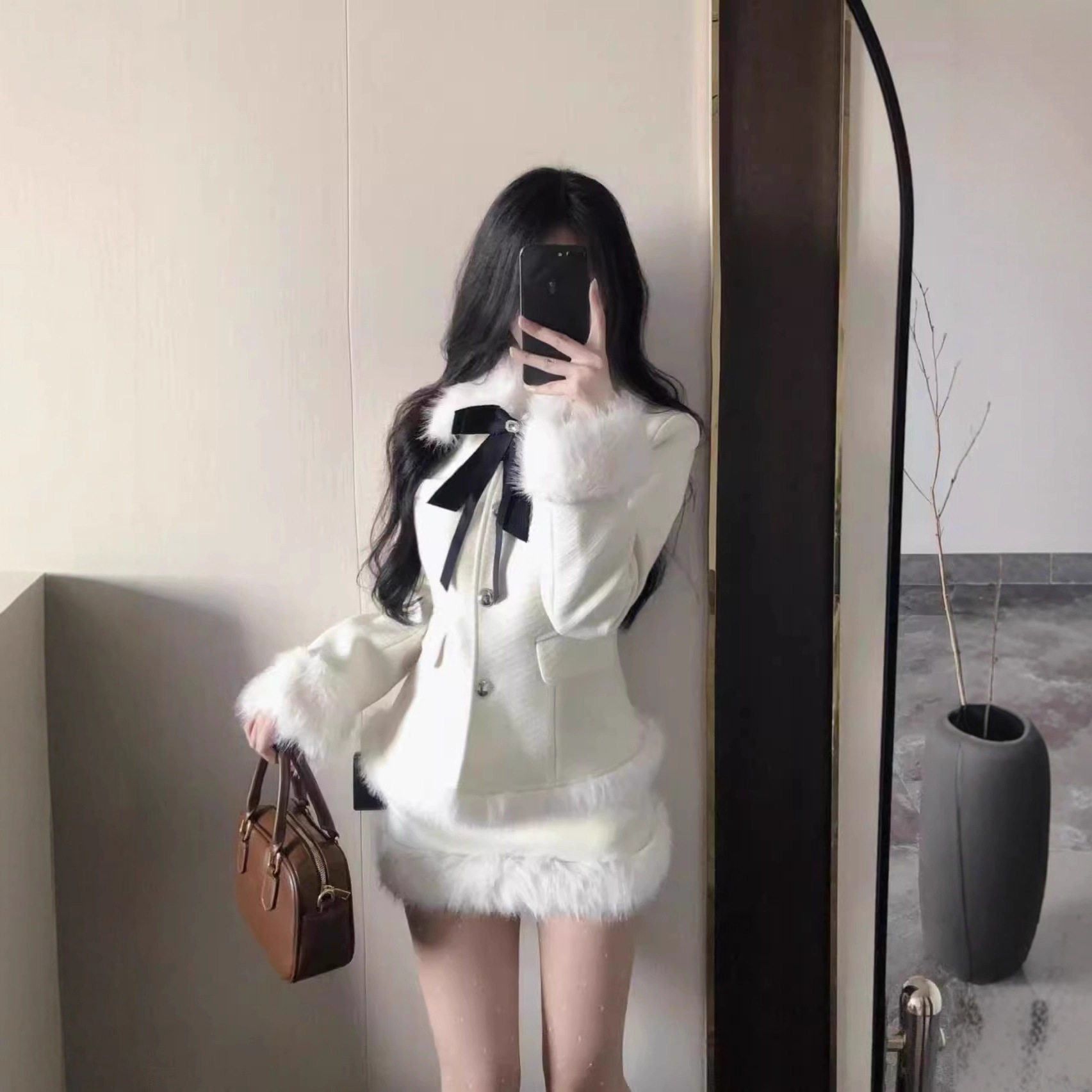 韩剧富家千金搭配一整套甜美收腰显瘦毛领拼接毛呢外套短裙两件套