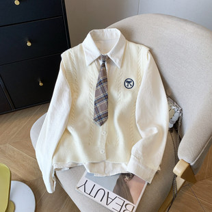 学院风叠穿套装女2026春秋新款初高中学生毛衣马甲背心衬衫两件套