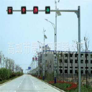 太阳能交通信号灯 一体化监控信号灯杆 悬臂式闯红灯智能信号灯