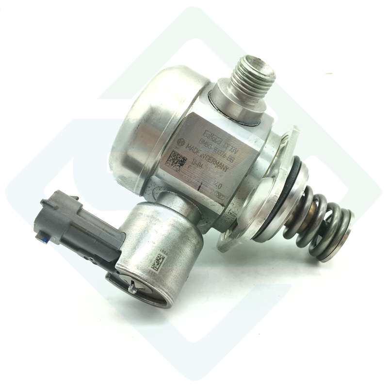 适用沃尔沃V70 V60V40S80S60发动机1.6T高压燃油泵 31359703