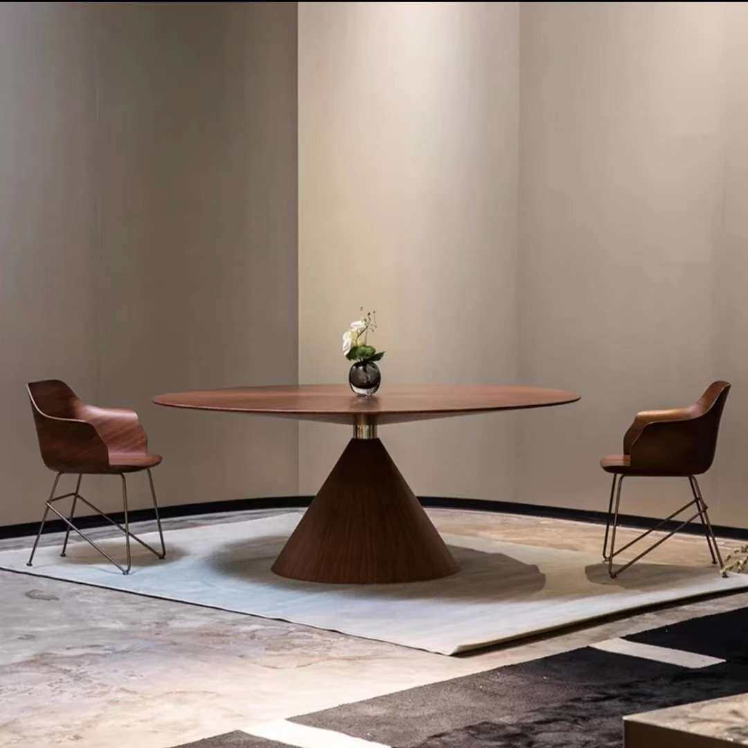 飞碟餐桌北美设计师网红客厅意式极简别墅民宿大平层极简实木圆桌
