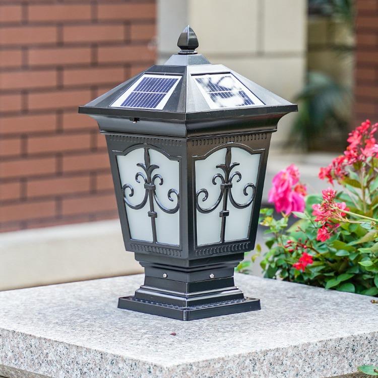 围墙柱头灯太阳能户外庭院灯室外门柱灯花园别墅大门家用别墅区灯