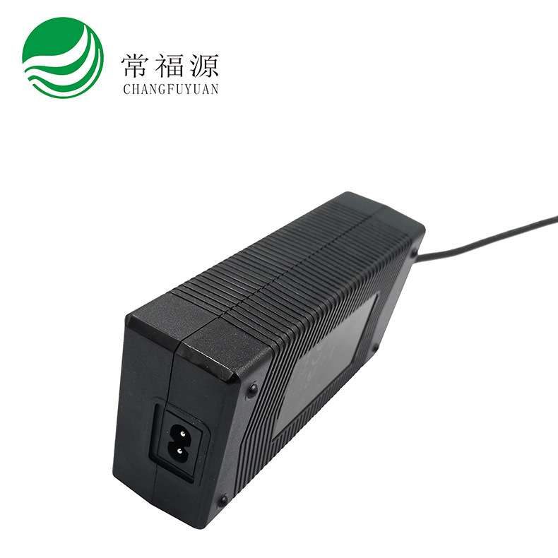 29.4V10A电池充电器29.2V7A充电器0V救护起充定时充满带反接保护