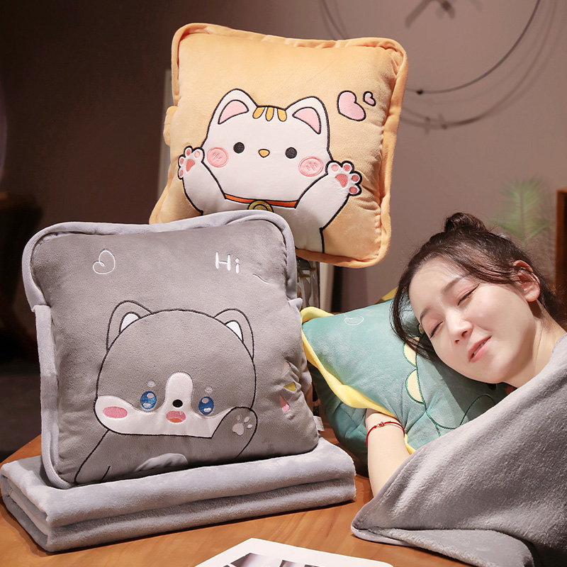 抱枕被子两用午睡枕头毯子二合z一加厚办公室折叠沙发汽车靠枕车