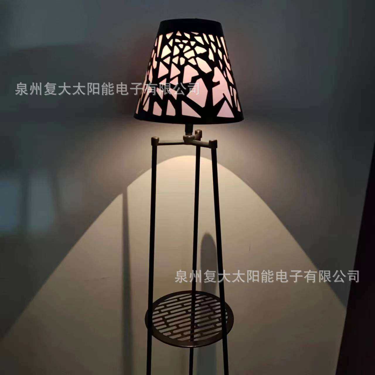 新品创意太阳能阳台灯花盆灯花架灯智能光控可伸缩折叠别墅