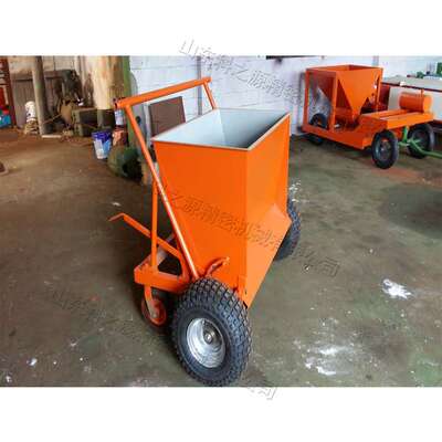 林园草地养护梳理机 四轮便捷草坪填充机 小型手推式移动充砂机