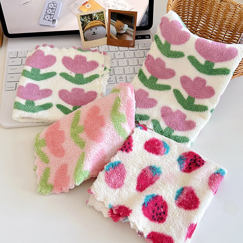 家用可爱郁金香擦手巾柔软吸水抹布方巾厨房珊瑚T绒洗碗布草莓印