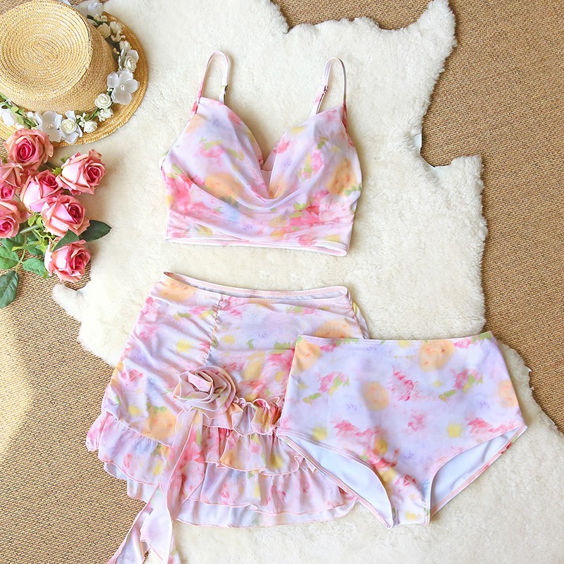 分体泳衣女比基尼裙式三件套钢托聚拢甜美印花拍照好看高颜值泳装