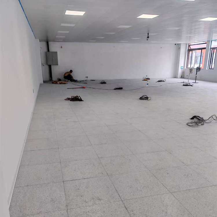聚宁多媒体教教室防静电地板专业安装办公楼网络机房防雷接地工程