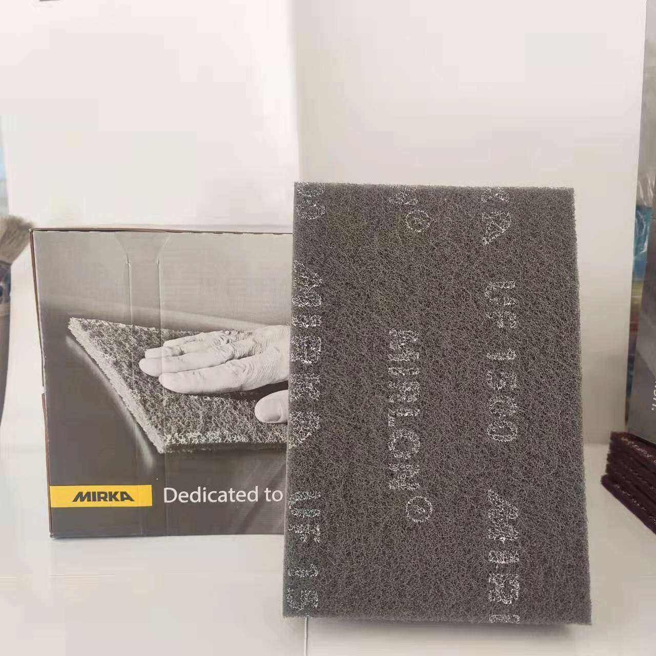 芬兰MIRKA磨卡灰色老式菜瓜布1500#红色360#工业百洁布丝瓜布砂纸