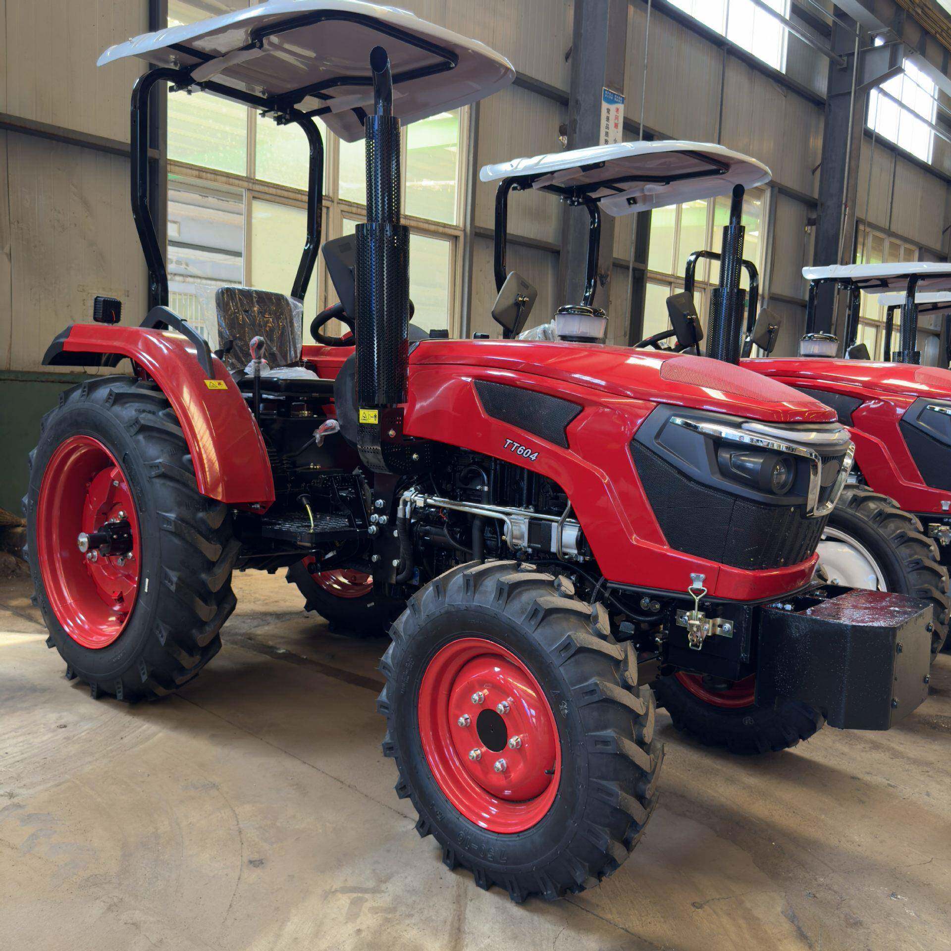 新款TT604四驱大马力大型配套农具犁耕耙地播种收割一体机拖拉机
