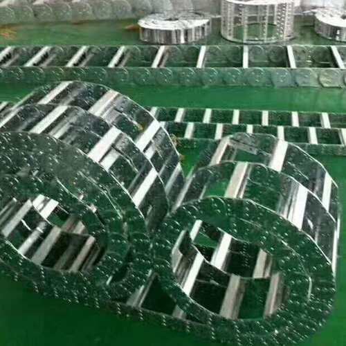宁波TL钢铝钢制拖链 镀锌金属坦克链304不锈钢坦克链 全封闭拖链