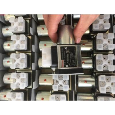 【铛裆机械】力士乐压力继电器HED8OH-20/200K14货号R901099808压