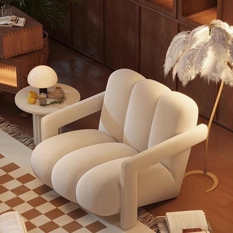 单人沙发复古设计小户型网红科技皮休闲椅客厅边椅休息区接待