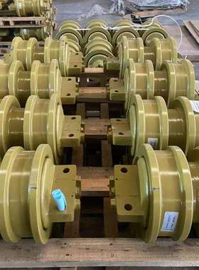 SD16SD22SD32SD42推土机单边支重轮双边支重轮拖轮 四轮一带