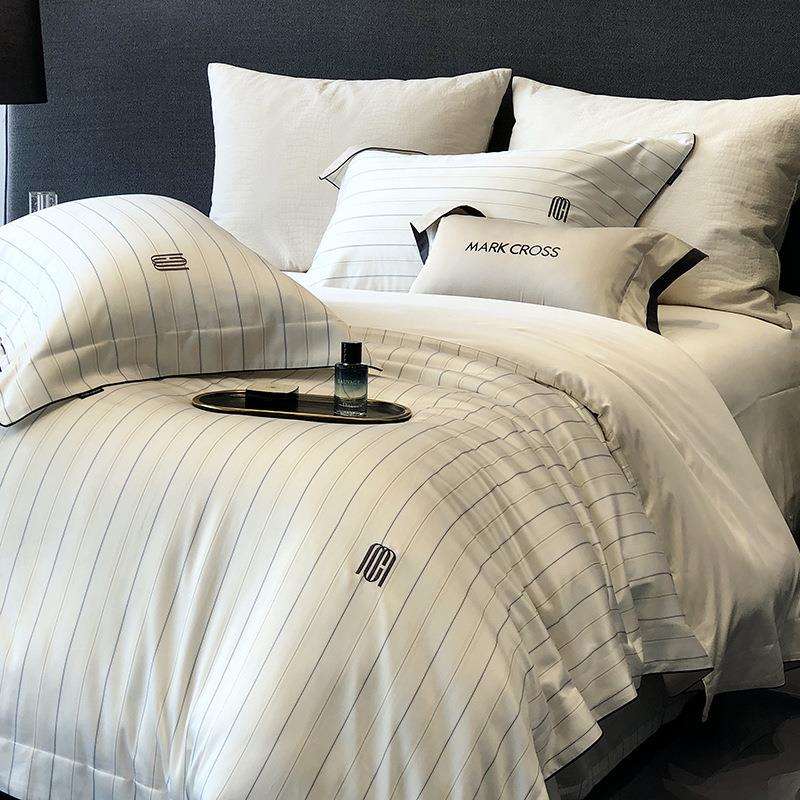 顶奢超柔意式时尚线条超细旦奶丝四件套裸睡级亲肤被套床单床上用