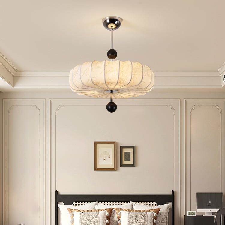 法式中古卧室吸顶灯宋代美学实木花纹布艺灯南洋风护眼主卧房间灯