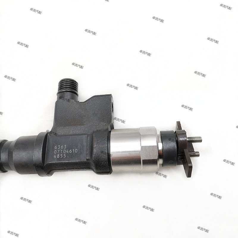 电装共轨喷油器095000-6363总成柴油发动机