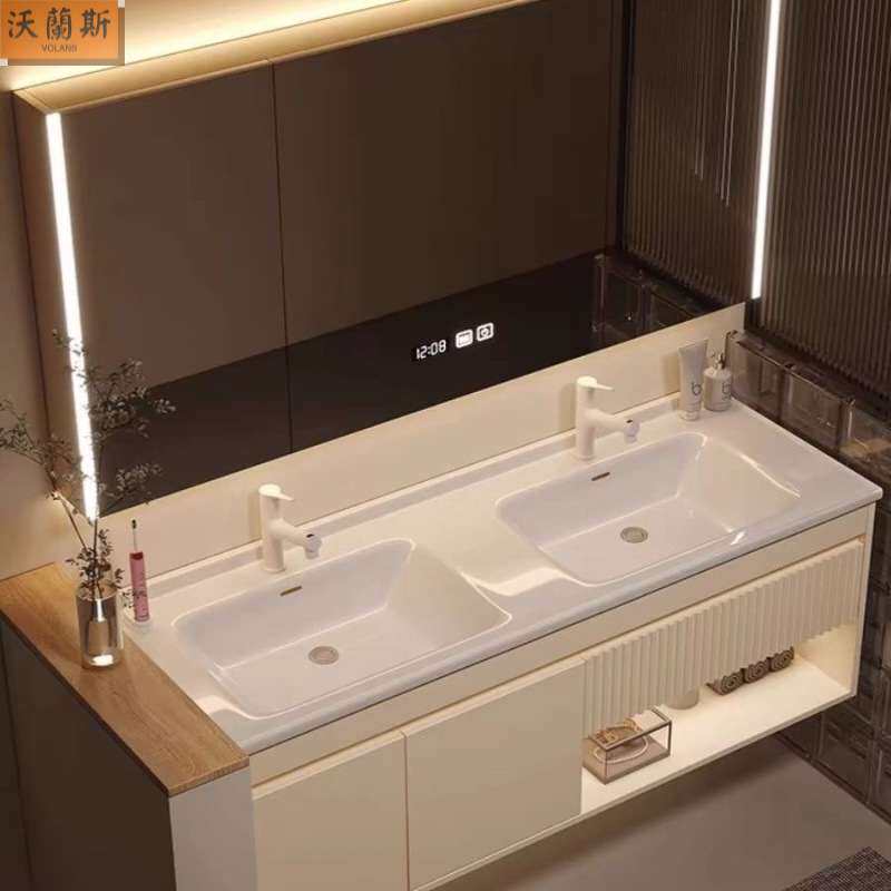 陶瓷奶油一体双盆实木橡胶木浴室柜智能组合卫生间浴室柜洗漱洗脸