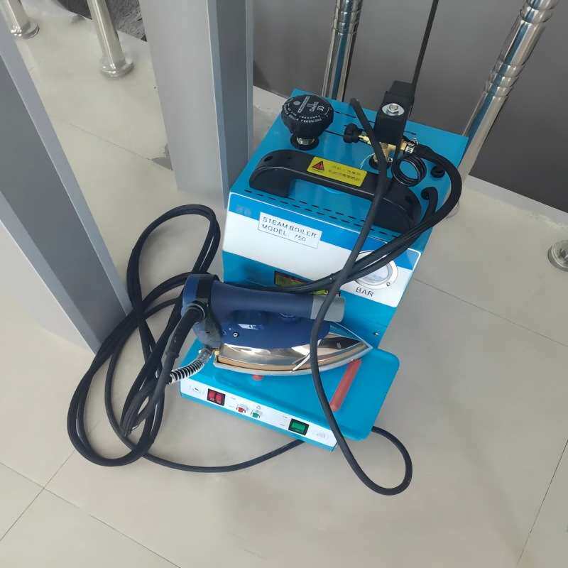 家用工业便捷式电烫斗ST-750小型压力手持挂烫机电加热蒸汽锅炉熨