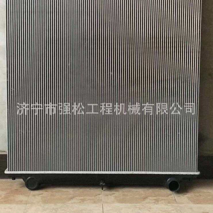 日ZX330水箱电喷车 挖掘机全车配件 驾驶室座椅电脑版